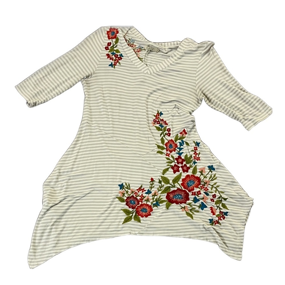 Caite tunic with embroidery.